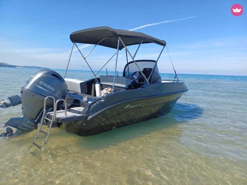 Lindos: Nireus Speedboat Rental with Sound System - What to Expect When Renting the Nireus Speedboat