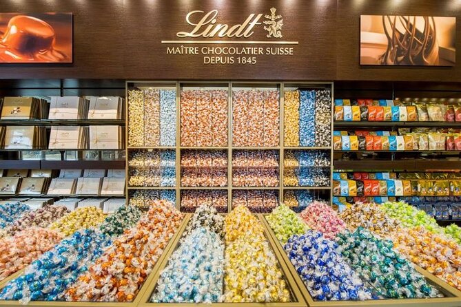 LINDT Home of Chocolate, Cruise On Lake Zurich And Old Town Walking Tour - Tips for a Memorable Zurich Visit