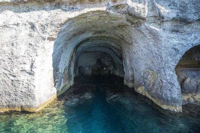 Line for the Islands of Ponza and Palmarola - Questions and Pricing