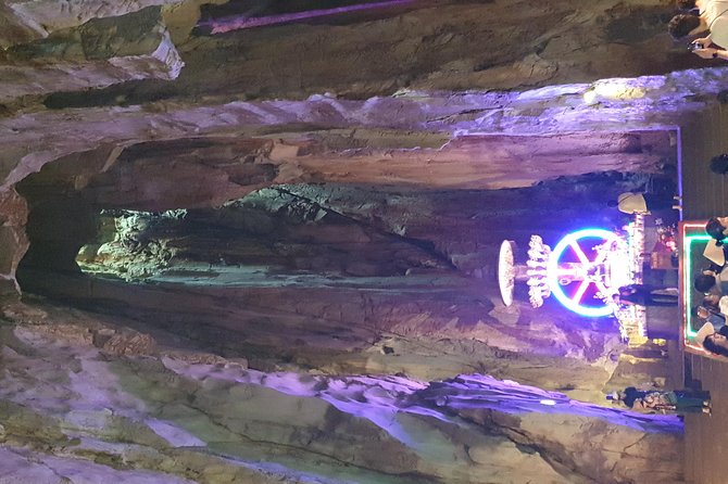 Linh Ung Pagoda ,Marble Mountain and Hoi An - Local Cuisine: Delight Your Taste Buds in Hoi An