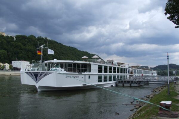 Linz: Private Day Trip to Cesky Krumlov - Explore at Your Own Pace