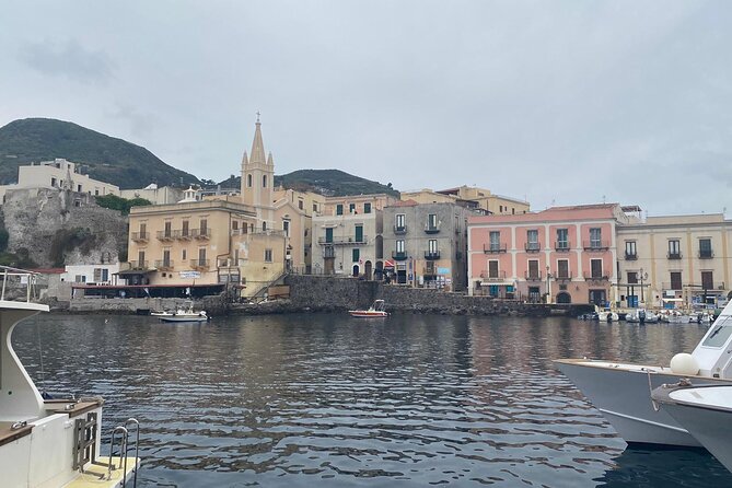 LIPARI PANAREA and STROMBOLI by NIGHT Excursion - Meeting Point Details