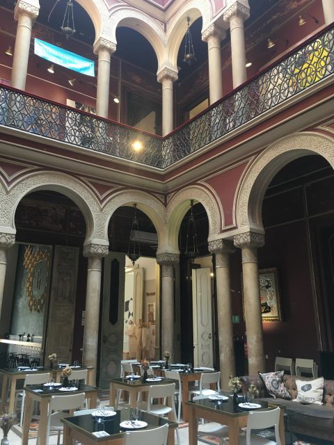 Lisboa: Chiado the Bohemian Walking Tour Downhills to Baixa - Additional Information