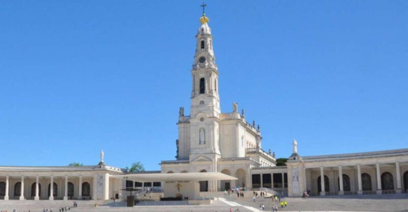 Lisboa: Fátima, Batalha, Nazaré and Óbidos Full Day Tour! - What Reviewers Say