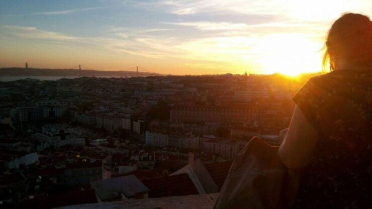 Lisbon: 1.5-Hour Private Tuk-Tuk City Tour - Multilingual Live Tour Guides