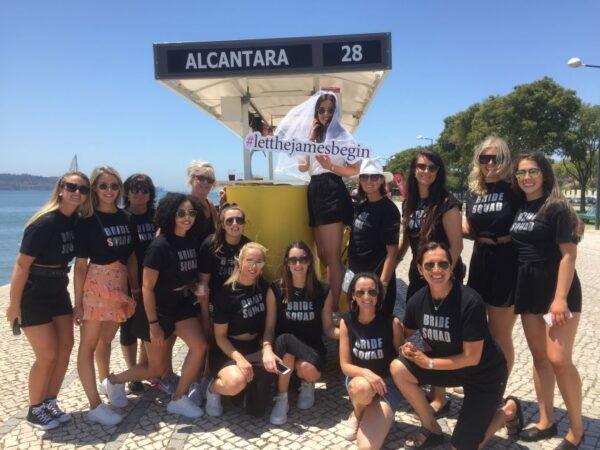 Lisbon: 1-Hour Beer or Sangria Bike Sightseeing Tour - The Sum Up