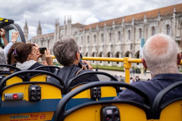 Lisbon: 1-or 2-Day Hop-On Hop-Off Bus Tour - Directions