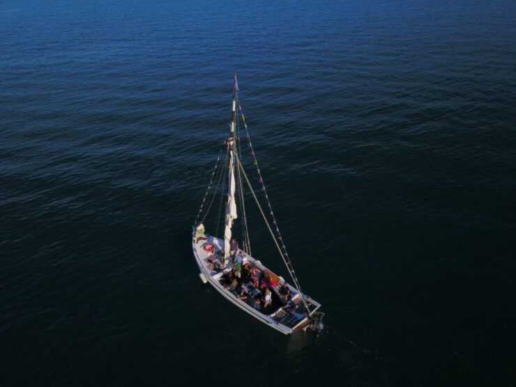 Lisbon: 1 or 2-Hour Tagus River Boat Cruise - Experience Highlights on the Tagus River