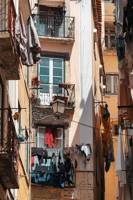 Lisbon: 2-Day Magical-Mystery-Walkingtour for Photographer - Summary
