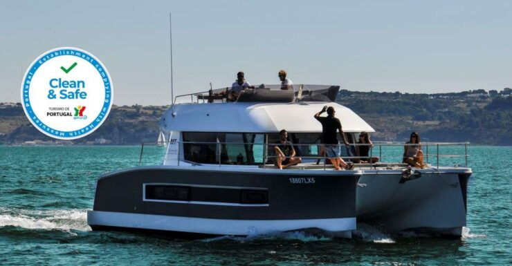 Lisbon 2-Hour Private Tour by Power Catamaran 18 People - Tour Duration and Cancellation Policy