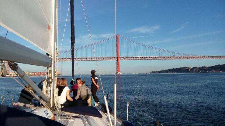 Lisbon: 2-Hour River Tagus Luxury Yacht Cruise & Guided Tour - Booking and Payment Options