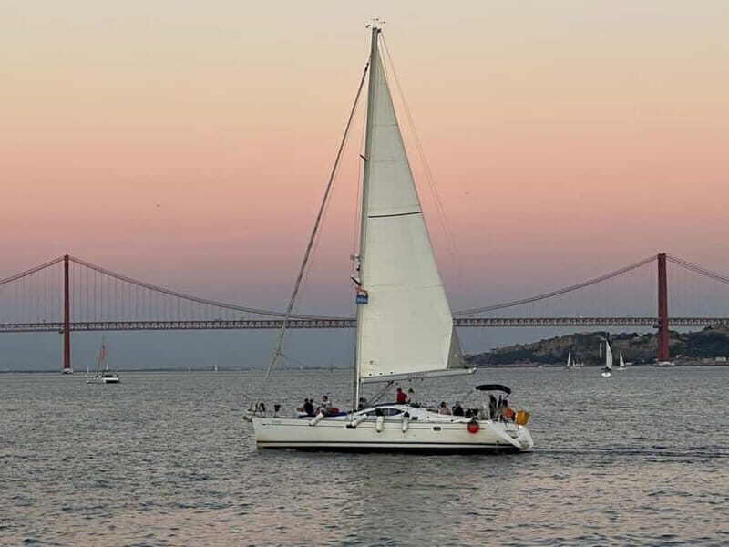 Lisbon: 3-Hour Sail and Dine Sunset Boat Tour - Good To Know