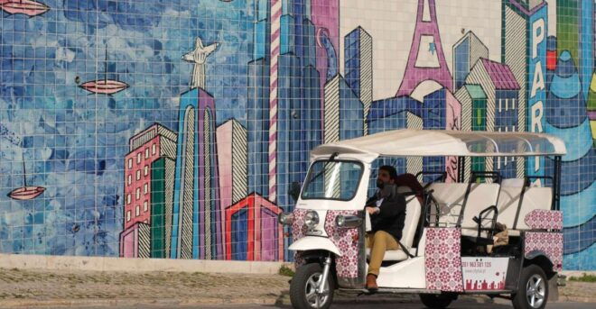 Lisbon 3-Hour Sightseeing Tour by Tuk Tuk - Pickup Included