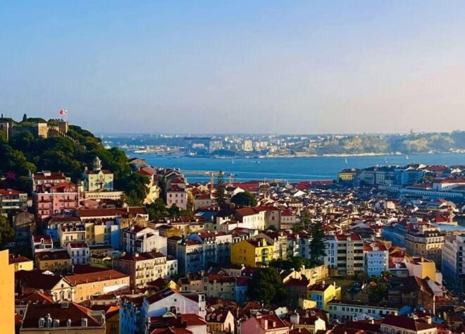 Lisbon: 3-Hour Sightseeing Tour by Tuk-Tuk - Fun-Filled Experience With the Best Guides