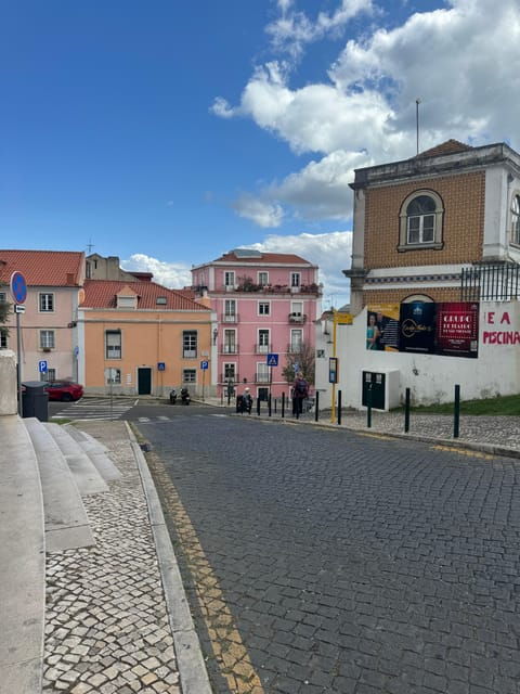 Lisbon: 3-Hours Sightseeing Tour by TukTuk - Customer Feedback