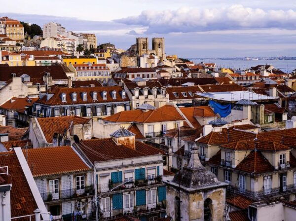Lisbon (4 Hours) Private Tour by Electric Tuk Tuk - Restrictions