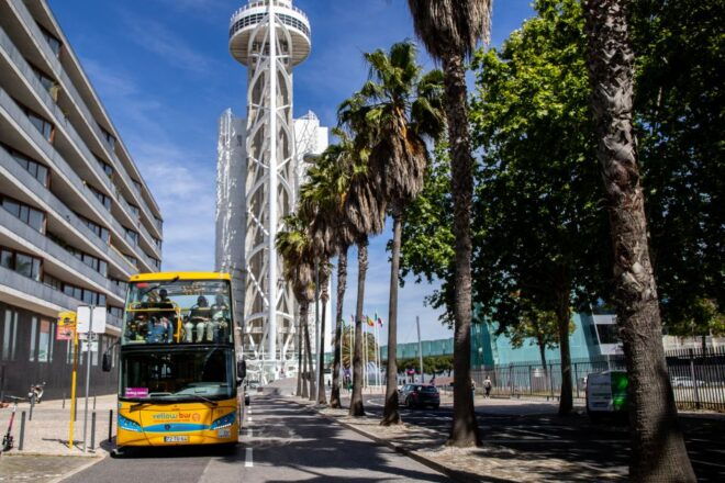 Lisbon: 48-Hour Hop-On-Hop-Off Bus Tour and Oceanarium Entry - Common Questions