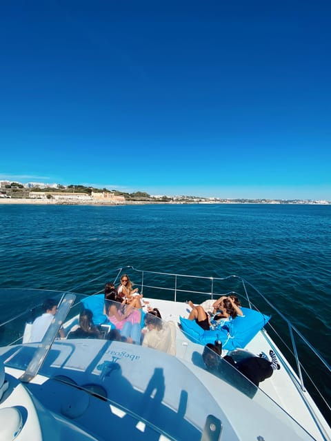 Lisbon: 6H Private Catamaran Tour With Swimming - Onboard Amenities