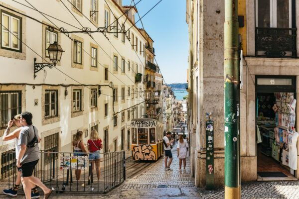 Lisbon: 72/96-Hour Hop-On Hop-Off Bus, Tram & Boat Ticket - The Sum Up