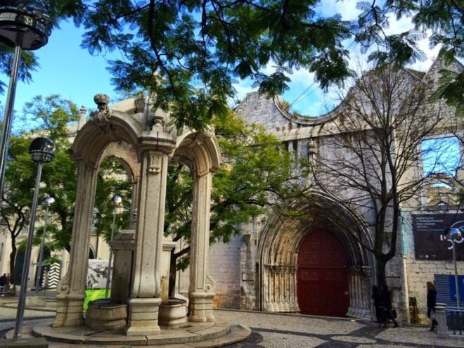 Lisbon 7Hills: 2h30min With a Local Tuk Tuk Driver - Inclusions