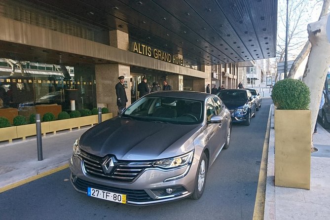 Lisbon Airport Private Transfer Round-Trip - Pricing and Booking Details