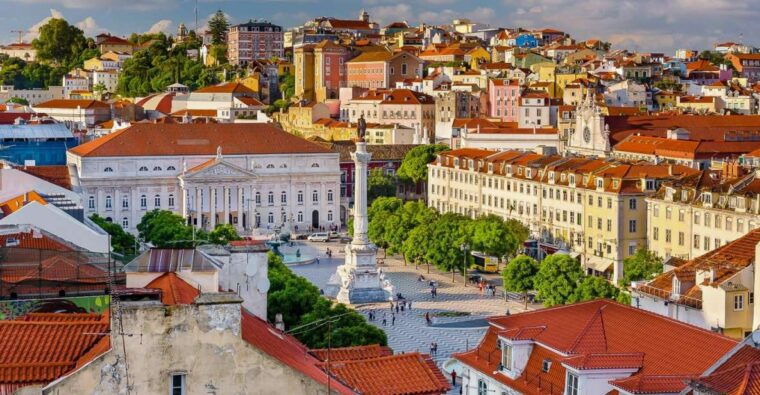 Lisbon: Alfama, Bairro Alto and Downtown Walking Tour - Real Traveler Insights