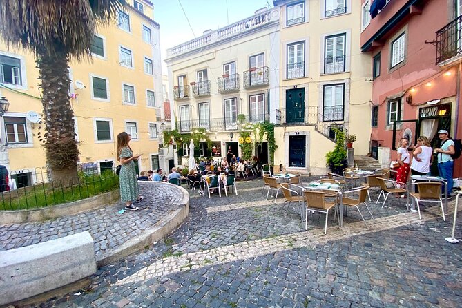 Lisbon: Alfama District Self-Guided Walking Tour - Tour Start and End Times