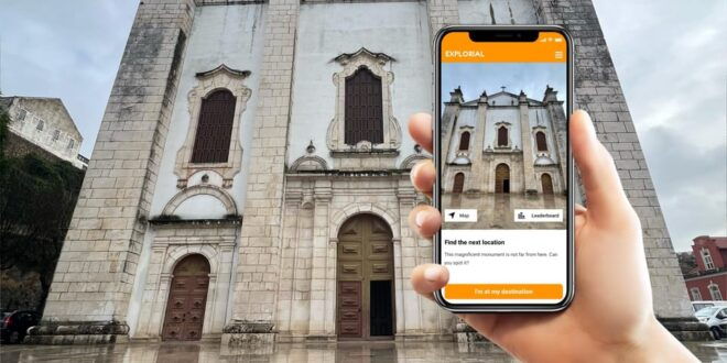 Lisbon (Alfama) Scavenger Hunt and Sights Self-Guided Tour - Tour Details and Navigation