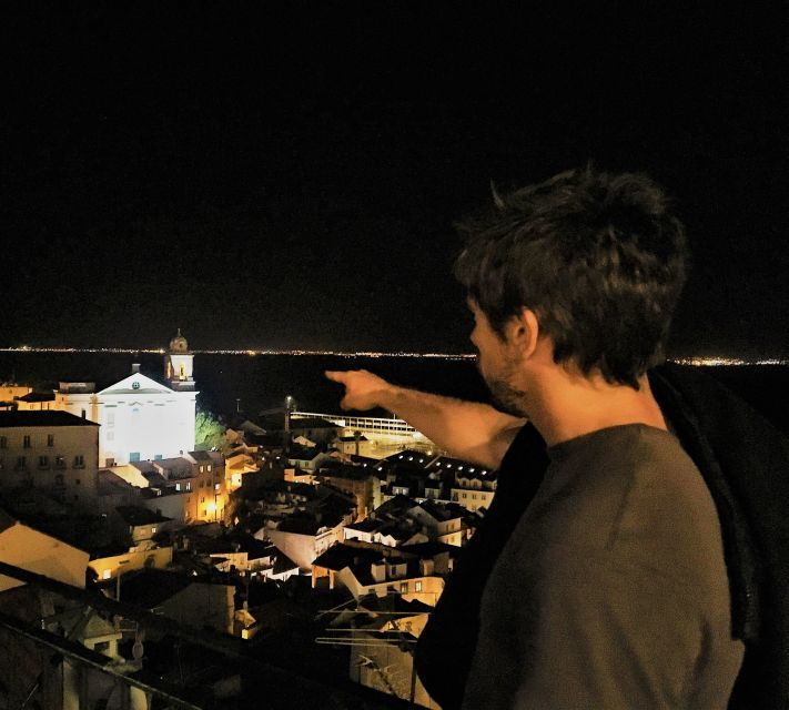 Lisbon: Alfama Tour and Live Fado With Traditional Dinner - Experience