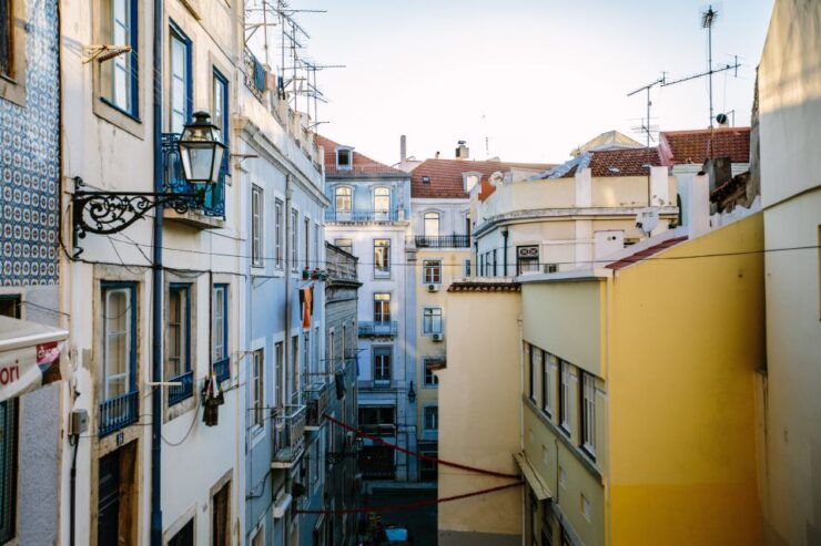 Lisbon: Alfama Walking Tour - Activity Details
