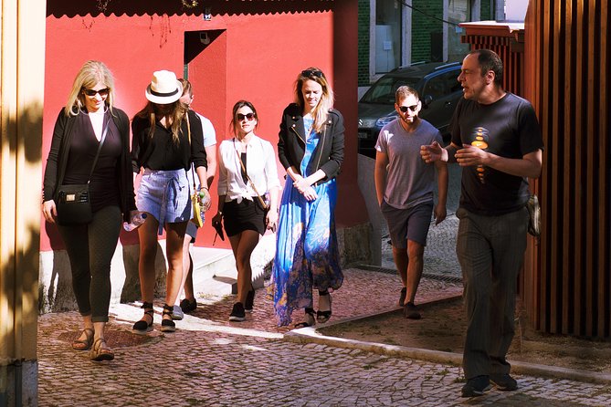 Lisbon Alternative Small Group City Walk - Reviews