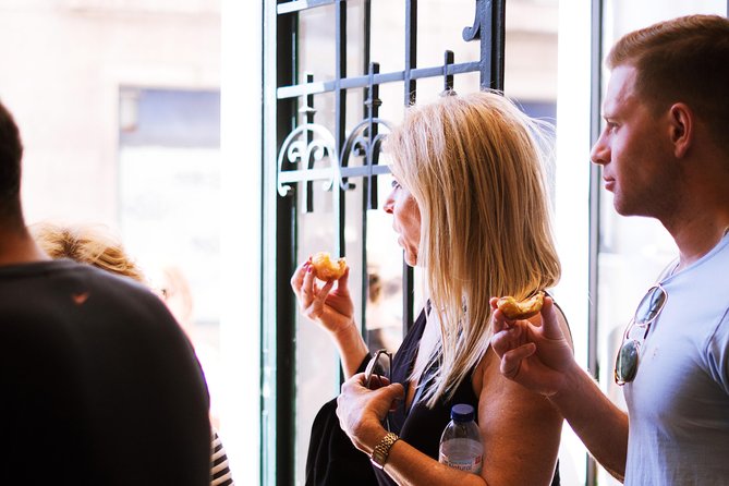 Lisbon Alternative Small Group City Walk - Questions