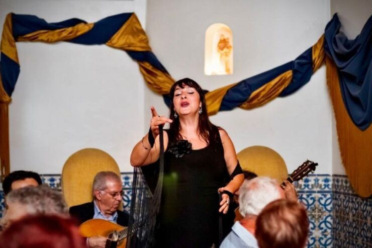 Lisbon: Authentic Fado Show, Dinner and Night Tour - Highlights of the Tour