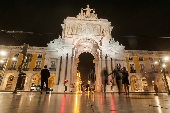 Lisbon: Authentic Fado Show, Dinner and Night Tour - Hear About the Tourist Reviews