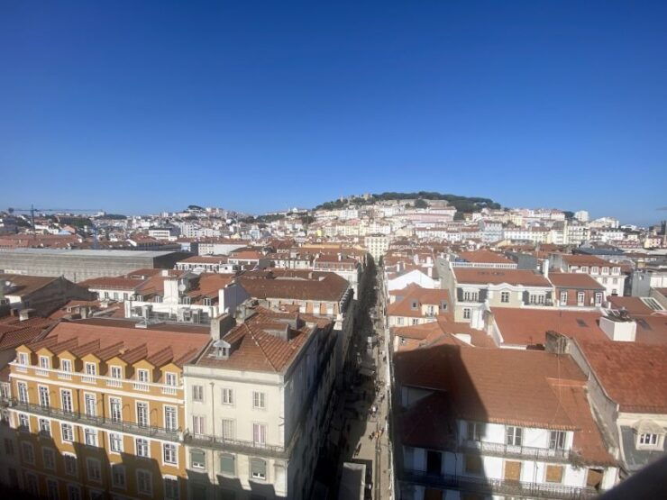Lisbon: Baixa and Chiado Districts Self-Guided Walking Tour - Exploring Chiados Elegant Neighborhood