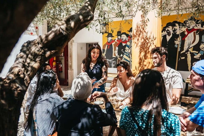 Lisbon: Baixa District Food Tour with Dinner and Drinks - An In-Depth Look at the Tour