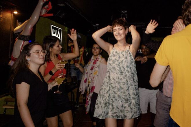 Lisbon: Bar Crawl With Local Guide & Drinks - How to Participate in the Bar Crawl