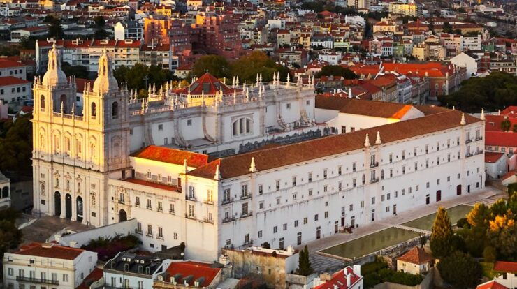 Lisbon: Belém and City Highlights Full Day Tour With Guide - Belém Landmarks Exploration