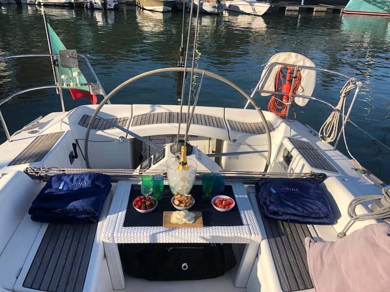 Lisbon Boat Tour - FAQ