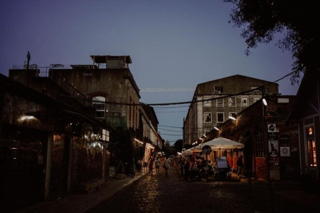 Lisbon by Night Private Tour - Full Description