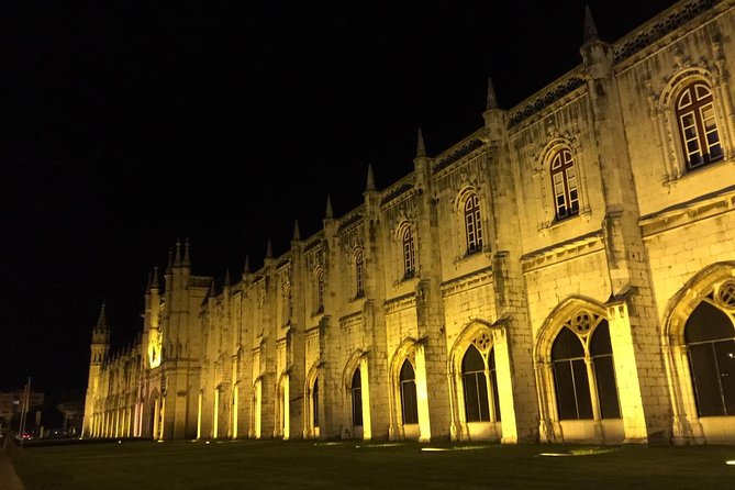 Lisbon by Night" up to 4 People, Private Tour - Pricing