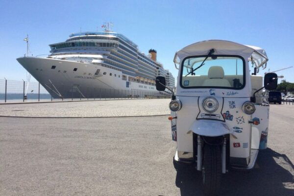 Lisbon by Tuk-Tuk: 2 Hour Guided Tour - Common Questions