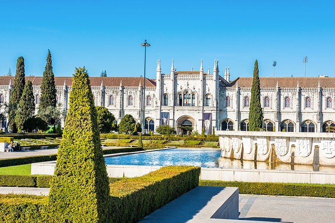 Lisbon City Center: Best of Lisbon Private Tour Full Day - Key Attractions