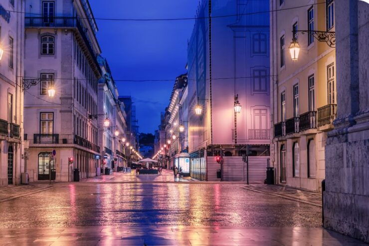 Lisbon City Exploration Game and Tour - Booking and Logistics