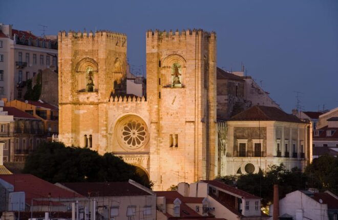 Lisbon City of 7 Hills, Walking Tour and Belem Discovery Era - Transportation Details