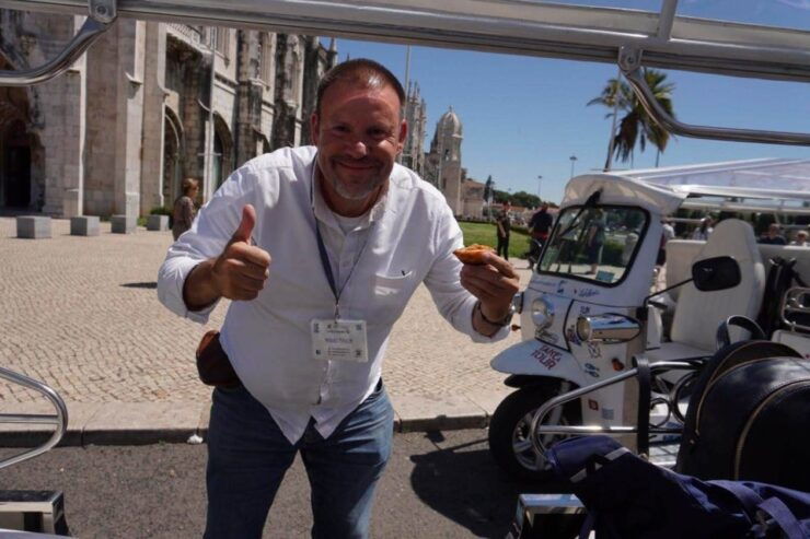 Lisbon: City Sightseeing Half-Day Private Tuk Tuk Tour - Tour Highlights