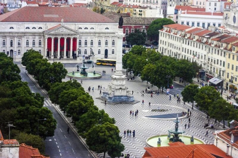 Lisbon City Tour: All Must-See Attractions with Expert Guide - Food & Nightlife