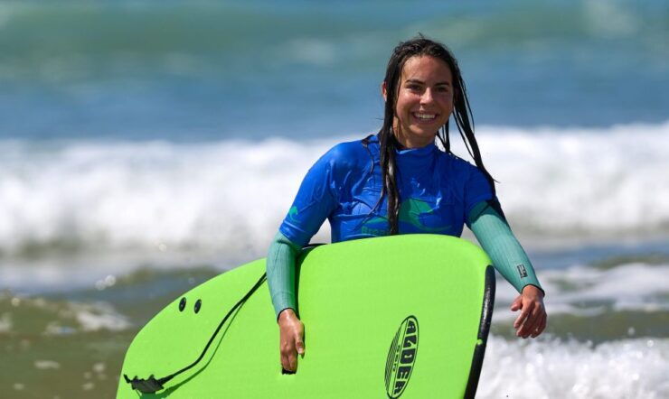 Lisbon: Come Try Our Surf Lesson in Costa Da Caparica - Pricing and Duration