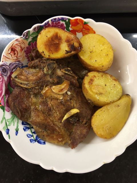 Lisbon Cooking: Portuguese-Style Pork Chops With Wine & Cake - Experience Highlights