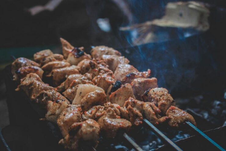 Lisbon: Cruise to the Beach With BBQ, Open Bar and Music - Activity Overview